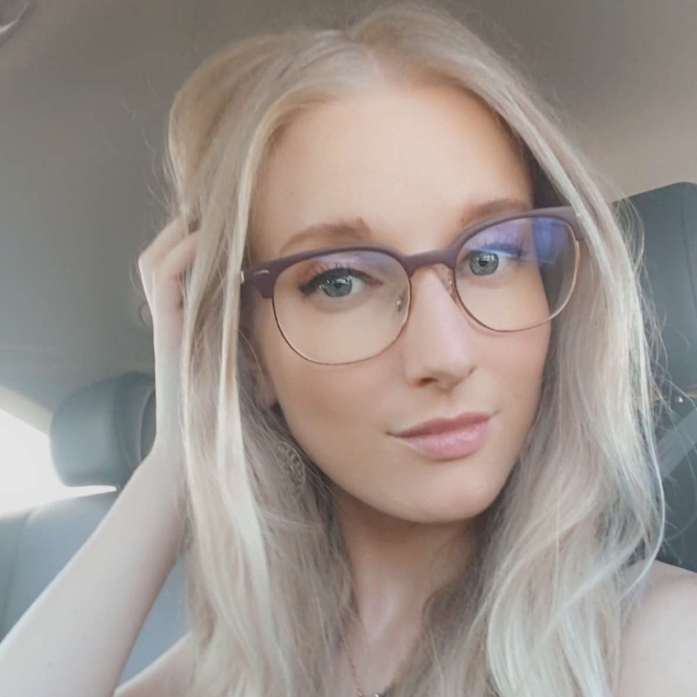 Meet your Posher, Britt